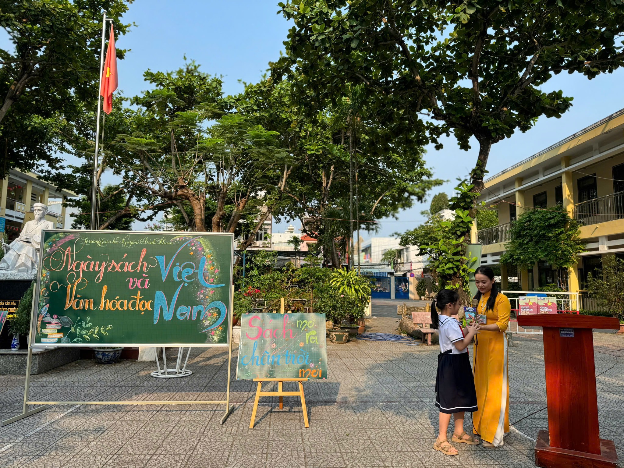 HƯỞNG ỨNG NGÀY SÁCH VÀ VĂN HÓA ĐỌC VIỆT NAM